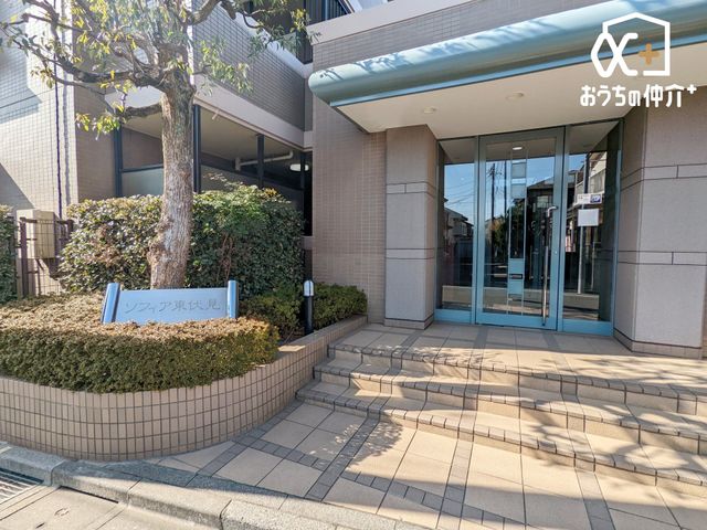 �G���g�����X �������̂���A�����������G���g�����X�B�����x���n�ɑ����^�΂�Ă݂܂��񂩁H���ЃX�^�b�t�����ē��������܂��̂ł��C�y�ɂ��₢���킹���������܂��B