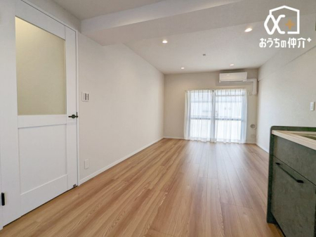 ���r���O ���邢�z�˂����������݁A�Ƒ��c���̎����߂������r���O�_�C�j���O�B����A���n�ɂėz�����������m���߂��������B