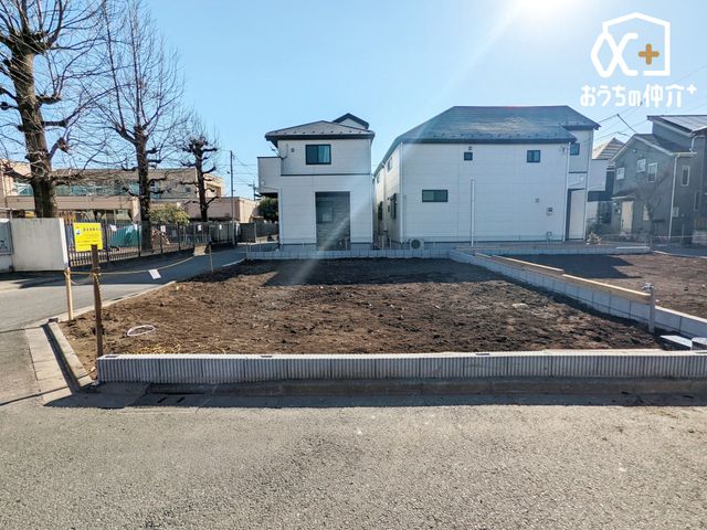 ���̑� �L�b�`������̓��r���O�S�̂����n����Ԏ��ł��B���q�l���V�ԗl�q�������Ȃ���̂�������_�C�j���O�e�[�u���Ŋw�K���邨�q�l�ɂ�����ƃA�h�o�C�X���ł���݌v�ł��B