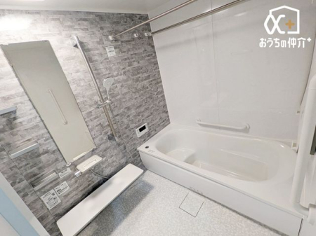 ���� �`Bath�`�P���̔���􂢗����o�X���[���B�V�����[�h�̐l�����������̂������o�X�^�u�̐S�n�悳�𖡂���Ă݂ẮB�����Ɩ����A�A���Ă��Ă���̎��Ԃ���w�y���݂ɂȂ�͂��ł��B