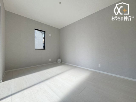 �q������ -