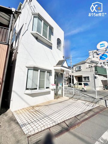 ���n�y�n�ʐ^ ���H�ɋ߂����n�Ȃ���A�w7���̗��֐������́B�w�ߏd���œy�n�����T���̕��ɂ������߂ł��B