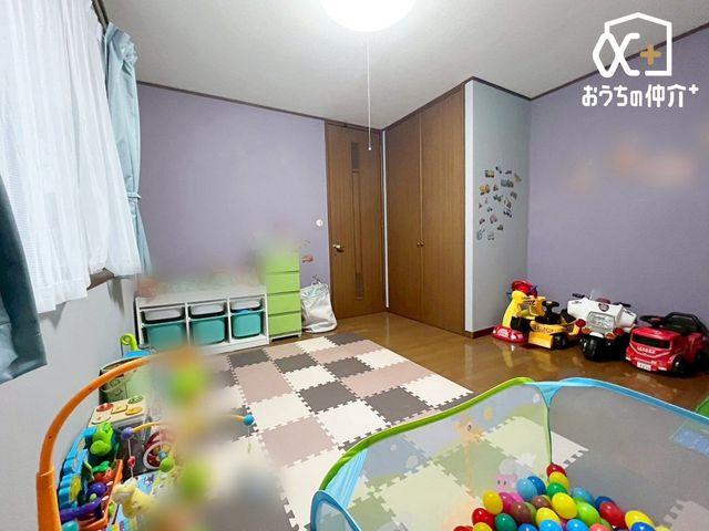 �q������ -