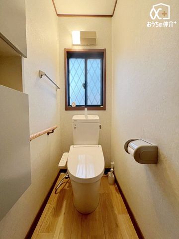 �g�C�� �����̂���1�K�������֍��g�C��