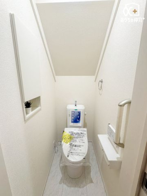 �g�C�� �V���v���ȓ����̃X�b�L���Ƃ���1�K�g�C���ł��B