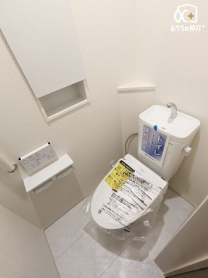 �g�C�� 2�K�̉������֍��t�g�C���ł��B