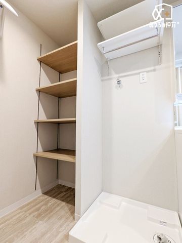 ���ʑ�E���ʏ� �����h���[�X�y�[�X�ɂ͉������[�I������A�^�I����h���C���[�Ȃǂ��X�b�L���Еt���܂��I