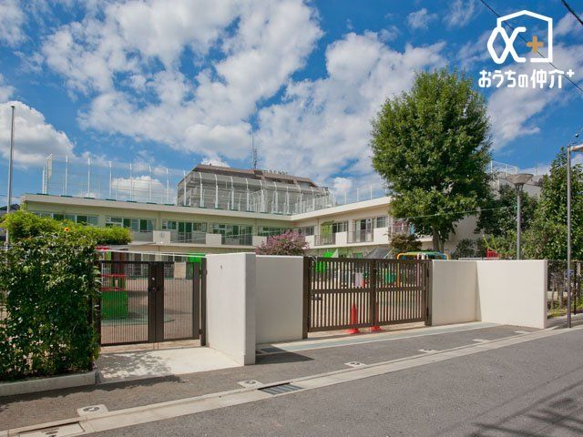 ���ӊ� �ΐ_���ۈ牀 �k��10���B�ۈ痝�O�E�q�ǂ��̍őP�̗��v���؂ɕۈ炵�܂��B�E�q�ǂ��̕����̑��i���͂���ۈ炵�܂��B 750m