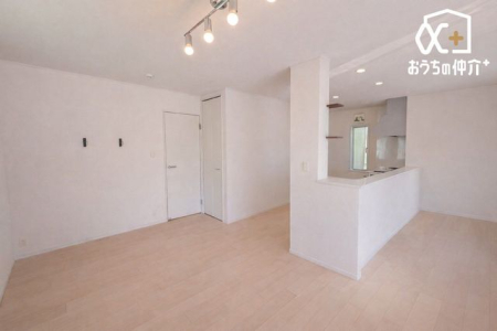 ���r���O CG���H�ɂ��Ƌ�������s���Ă��܂��B