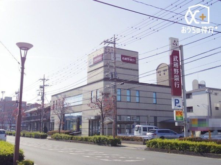 ���ӊ� �������s�ӂ��ݖ�x�X �k��10���B�c�Ǝ��ԁF����9�F00�`15�F00 790m