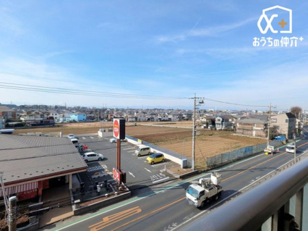 ���̑� �o���R�j�[���猩�n�����i�F�ɂȂ�܂��B���V�C�̗ǂ����́A�󂪂悭�����A�C�����̂�����ԂɂȂ肻���ł��ˁI�z�����Ȃǂ��A���񌻒n�ɂĂ��m���߂��������I���₢���킹���҂����Ă���܂���(^^)/