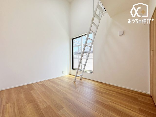 �q������ -
