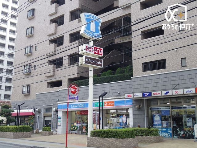 ���ӊ� ���[�\�����򌳒��X �k��7���B24���ԉc�ƂȂ̂ŁA�}�Ȃ��������ɂ��֗��ł��B���H����y�����p�i��̔����Ă���܂��B���ԏ�G�� 530m