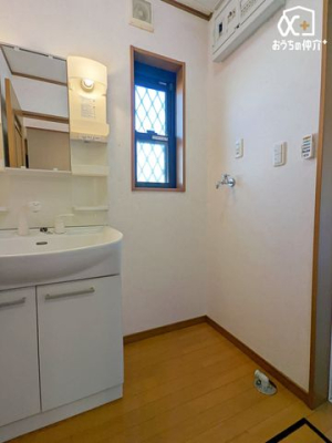 ���ʑ�E���ʏ� �L�X�Ƃ��������h���[�X�y�[�X�Ŗ����̂�������X���[�Y�ł��I