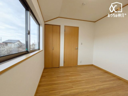 ���̑� �N���[�[�b�g�̂���m���ł��B�m���Ȃǂ����[�ł��܂��B