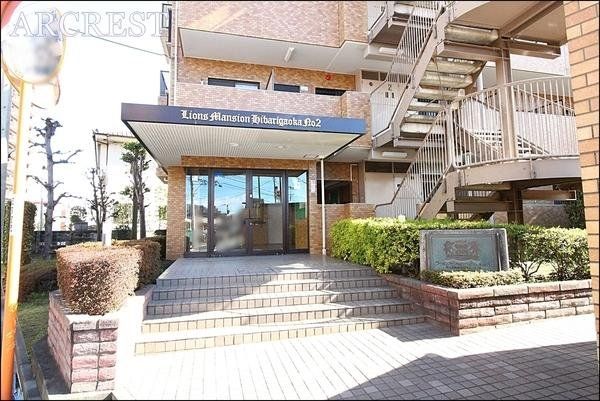 �G���g�����X �����̍s���͂����G���g�����X�ł��B���A��̏u�Ԃ�����w�y���݂ɂȂ�G���g�����X�ł���