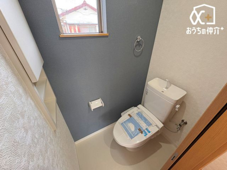 �g�C�� �����̂���2�K�������֍��g�C��