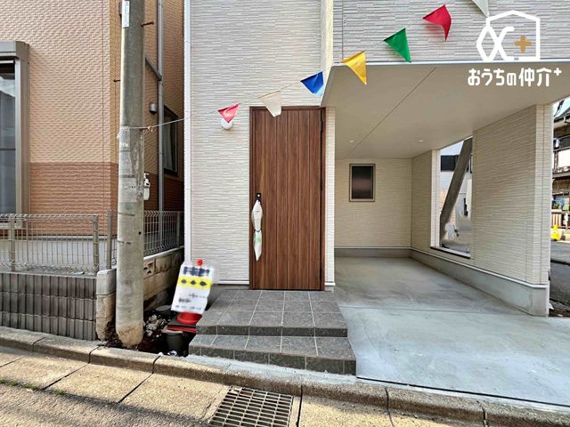 ���� �O���猩�����ւ̗l�q�B
