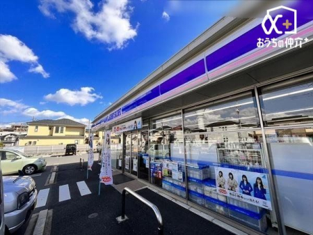 ���ӊ� ���[�\���@�ߐ����X �k��3���B100�σV���b�v�{�~�j�X�[�p�[�Ƃ������`�Ō��\�g������̗ǂ��R���r�j�ƂȂ��Ă��܂��B 240m