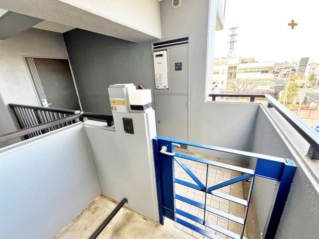 ���� ���ւ܂Ŗ傪�����A�v���[�`������v���C�o�V�[�ɔz������Ă��܂��B