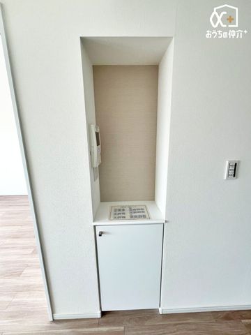 ���[ ���r���O�ɂ�����[�t���̒I�ł��B