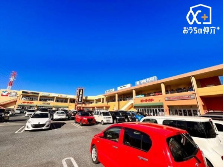 ���ӊ� �r�o���[����ʑ�� �k��14���B�傫�ȃr�o�z�[����C�g�[���[�J�h�[�Ȃǂ̃V���b�s���O�Z���^�[ 1100m