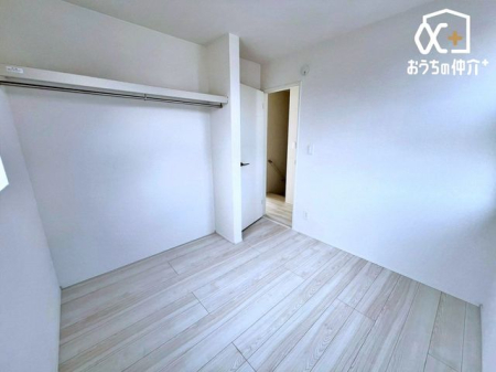 ���̑����� ���C�ɓ���̉Ƌ��Ɠd��z�u���āA����������̔��������Ԃɂ��������߂ł��ˁB�V����������ԂŁA���Ȃ��D�݂̑f�G�ȉ��o���o�������ł��I