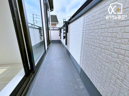 �o���R�j�[ �o���R�j�[�͗z�����������Ղ�ƍ������݁A�Ƃ��Ă��C�����̗ǂ���ԂɂȂ��Ă���܂��B��������͂��ǂ肻���ł����A�v�����^�[����ׂāA���D���Ȃ��ԂŁs�K�[�f�j���O�t�Ȃǂ͂������ł��傤���H