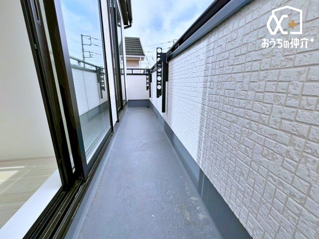 �o���R�j�[ �o���R�j�[�͗z�����������Ղ�ƍ������݁A�Ƃ��Ă��C�����̗ǂ���ԂɂȂ��Ă���܂��B��������͂��ǂ肻���ł����A�v�����^�[����ׂāA���D���Ȃ��ԂŁs�K�[�f�j���O�t�Ȃǂ͂������ł��傤���H