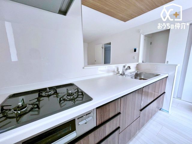 �L�b�`�� �l�C�̑Ζʃ^�C�v�̃L�b�`���I�z�V�����₷���H���̏������Еt�����͂��ǂ�܂��B���������Ȃ��烊�r���O�����n���A���q�l���V�ԗl�q�������Ȃ���̂�������A�h���������ƃA�h�o�C�X���ł��܂���