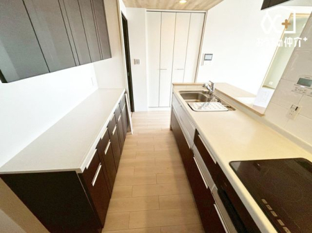 �L�b�`�� �g���₷�����[�͂���V�X�e���L�b�`���B�������₷�����������ł������ɂ���⒲�������o���Ďg�����Ƃ��ł��܂��B