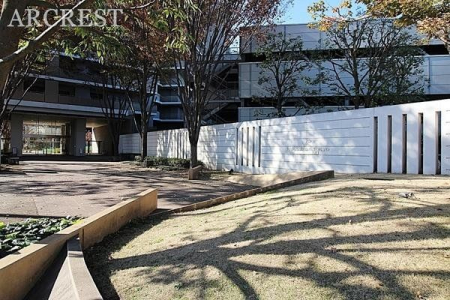 �G���g�����X ���S�̃I�[�g���b�N�@�\�t���}���V�����ł��B�h�Ɩʂł��D��Ă��܂��B