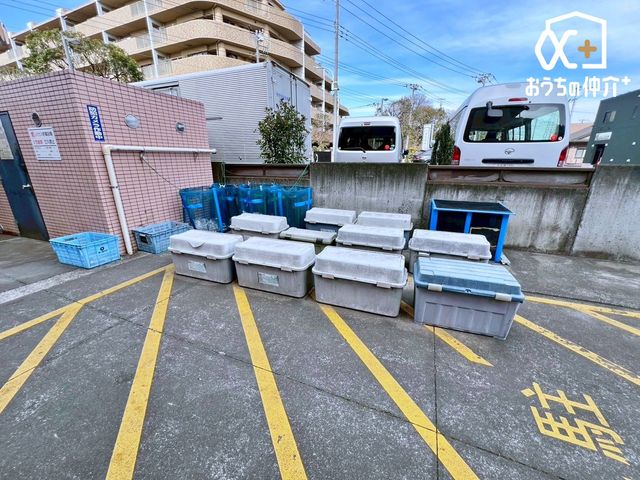 ���̑� �S�~�X�e�[�V�����ɂȂ�܂��B�e�X���̒��ɓ������悤�ɂȂ��Ă���̂��U�炩�炸�ɂ��肪�����ł��ˁB