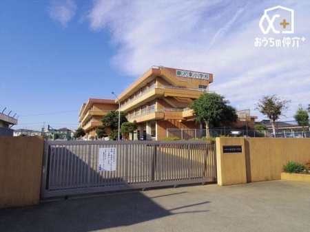 ���ӊ� �k��12���B�y���򓌏��w�Z�z1976�i���a51�j�N�ɊJ�Z 950m