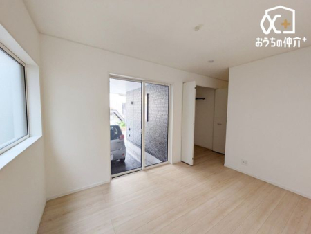 �Q�� -