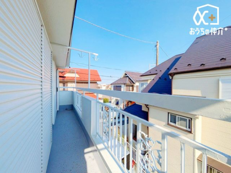 �o���R�j�[ -