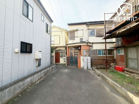 ���n�y�n�ʐ^ �O�ʓ��H��4�����H�ɖʂ���������ʕ��ǍD�I