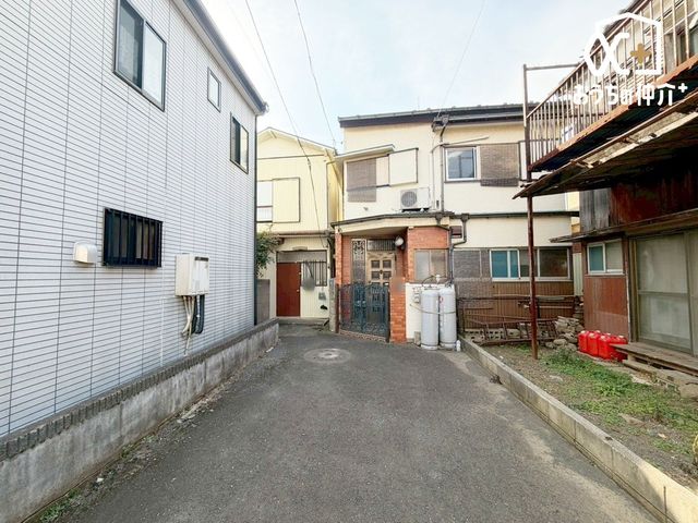 ���n�y�n�ʐ^ �O�ʓ��H��4�����H�ɖʂ���������ʕ��ǍD�I