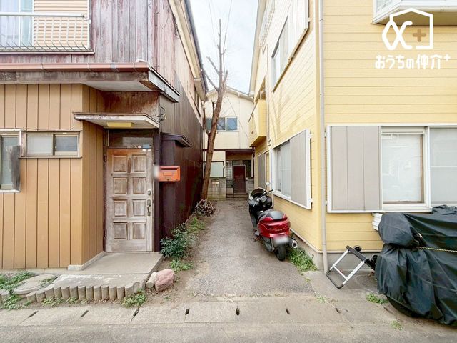 ���n�y�n�ʐ^ �ÉƂ��c���Ă��邽�߁A�~�n�̎g�����⌚���z�u�����ۂɊm�F�\�B�Z�܂��Â���̃C���[�W��`���₷���y�n�ł��B