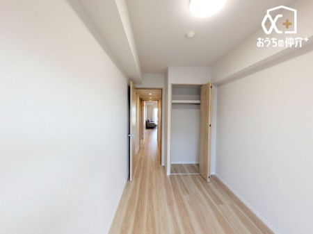 �q������ -