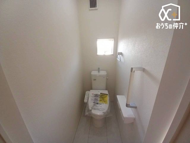 �g�C�� �����̂���2�K�̉������֍��t�g�C���ł��B