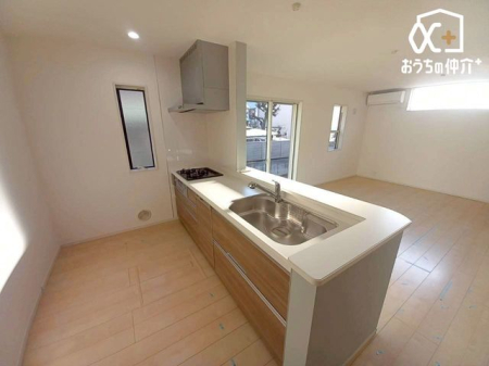 �L�b�`�� �Ǝ��̕��S���y������r���g�C���H��@�t���I�����̐􂢕����������ꂽ���Ԃł������Ƒ��c�����B