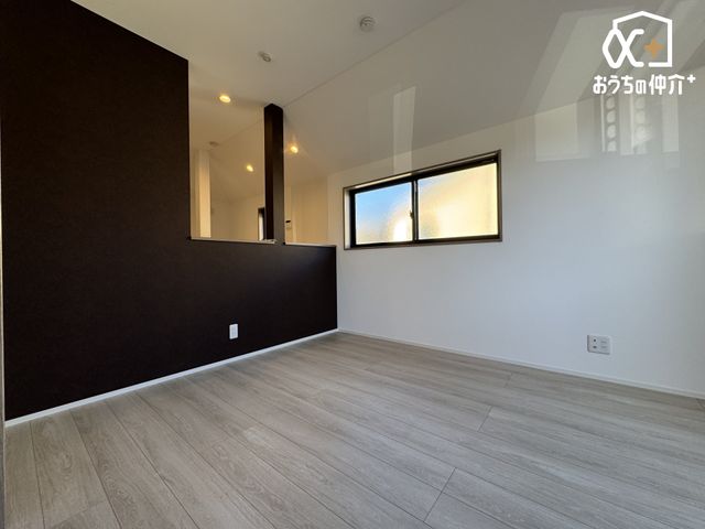 ���r���O �R�~���j�P�[�V�������L����_�C�j���O�I