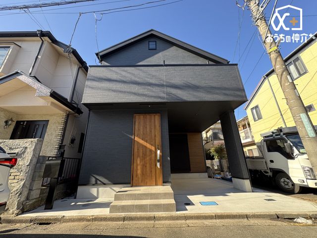 ���n�O�ώʐ^ �`Appearance�`�ꖡ�Ⴄ�ˌ������T���̂��Ȃ��ցB�_�[�N�ȐF�����̊O�ǂ͂܂�Œ������z�̂悤�B�X�^�C���b�V���Ń��_���Ȉ�ۂ�^���܂�