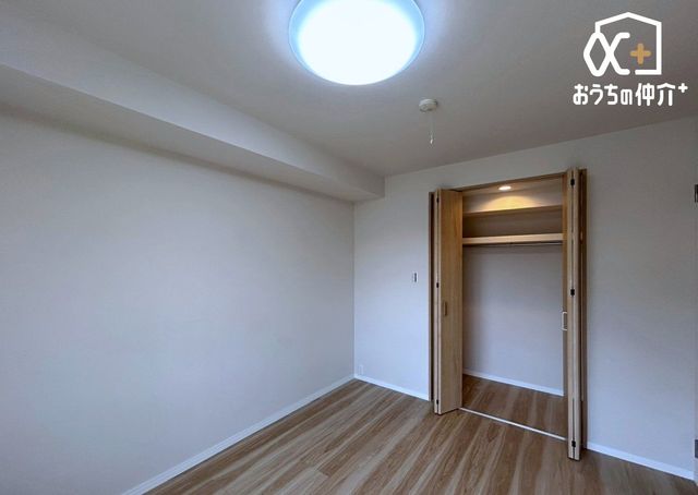 �Q�� ��Q���Ƃ��Ďg�������Ȃ������ł��B�L�߂̍��Ǝ��[�B�o���R�j�[�ɖʂ��A�J���������Ղ�ȃv���C�x�[�g��Ԃł��B