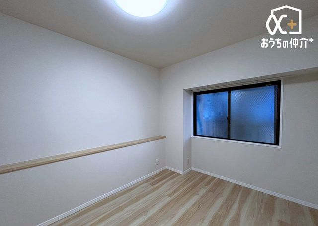 ���̑� ���C�ɓ���̉Ƌ��Ɠd��z�u���āA����������̔��������Ԃɂ��������߂ł��ˁB�V����������ԂŁA���Ȃ��D�݂̑f�G�ȉ��o���o�������ł��I