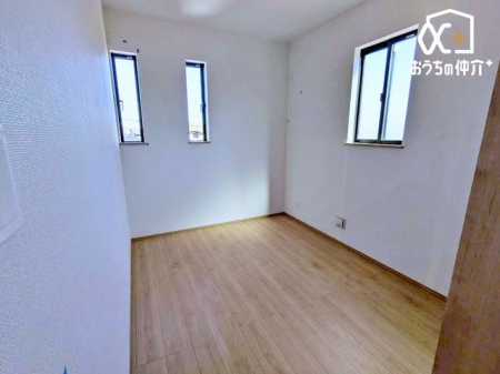 ���̑� ���C�ɓ���̉Ƌ��Ɠd��z�u���āA����������̔��������Ԃɂ��������߂ł��ˁB�V����������ԂŁA���Ȃ��D�݂̑f�G�ȉ��o���o�������ł��I