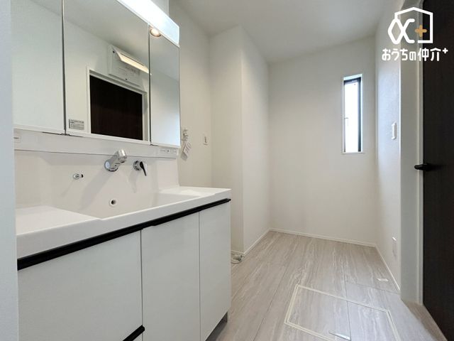 ���ʑ�E���ʏ� -