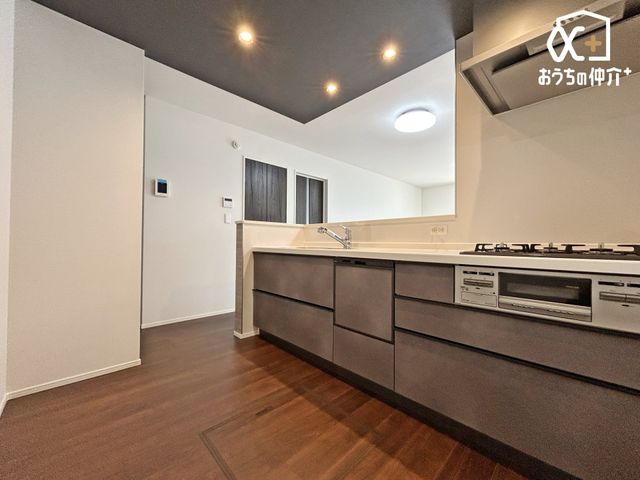 �L�b�`�� �g������̗ǂ������o�����̃L�b�`��