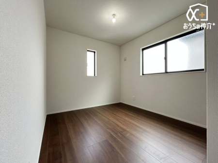 �q������ -